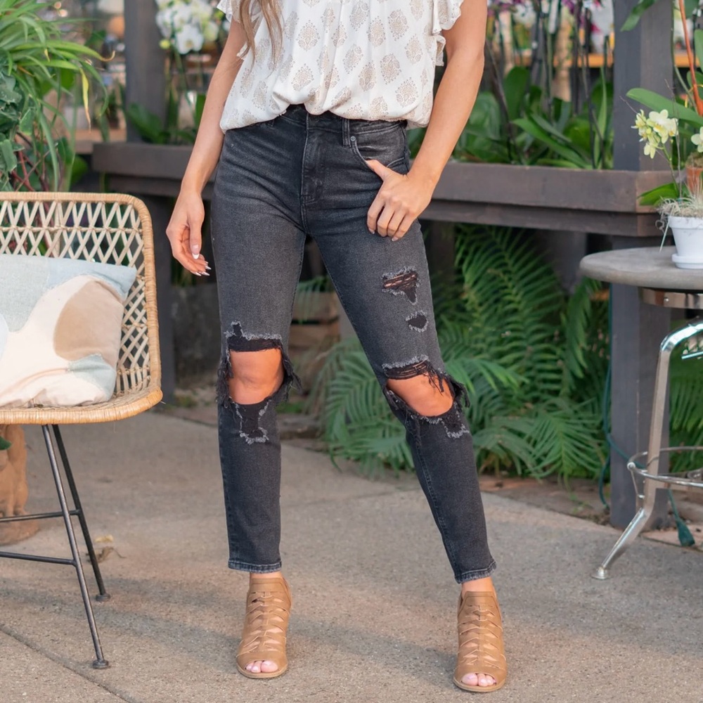 KanCan Women's Straight Leg Ripped Black Jeans